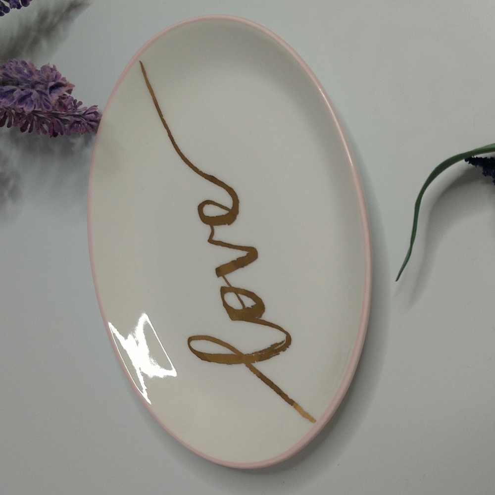 NEW AND BEAUTIFUL Love Ring Dish/Jewelry Tray - Picture 2 of 5